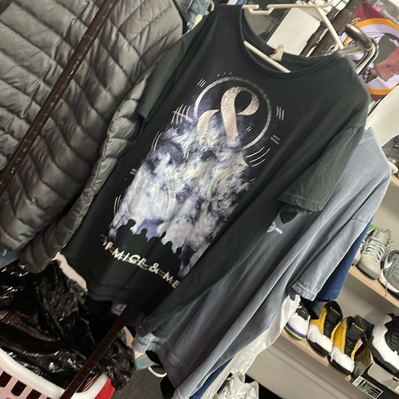 Gildan Other - Of Mice and Men Band Black Graphic T-Shirt Size XL Concert Music Tour Used